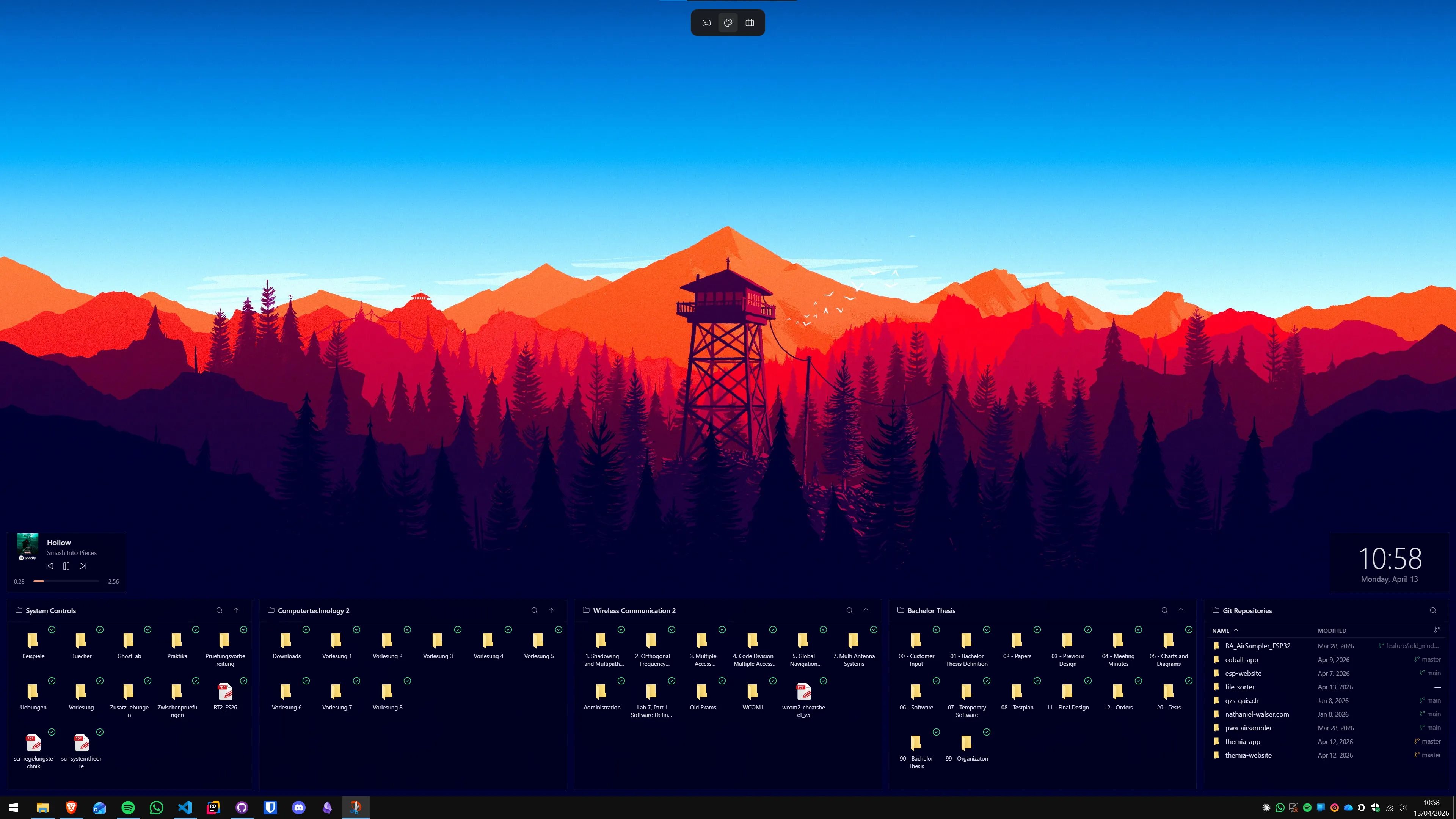 複数のThemiaウィジェットが並んだWindows 11デスクトップ — 天気、システム統計、カレンダーウィジェットが表示されている
